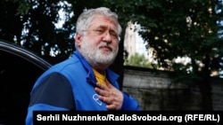 За словами адвокатів, Ігоря Коломойського утримують в ізоляторі Служби безпеки України на Аскольдову провулку в Києві
