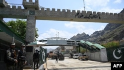 د پاکستان او افغانستان ترمينځ تورخم دروازه ـ پخوانی انځور