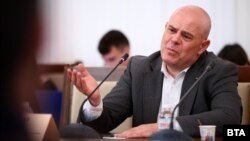 Иван Гешев