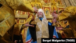 Глава Кримської митрополії РПЦ, митрополит Тихон під час молебню в Олександро-Невському кафедральному соборі Сімферополя. Крим, 21 жовтня 2023 року