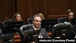 Министерот за информатичко општество и администрација Азир Алиу