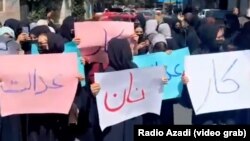 د طالبانو له بیا واکمنیدو سره، پر ښځو او نجونو په پراخه کچه بندیزونه لګول شوي