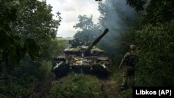 Український танк поблизу Бахмуту на Донеччині, 17 червня 2023 року, ілюстративне фото