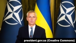 Єнс Столтенберґ привітав зусилля Німеччини, включно з нещодавнім рішенням щодо постачання Україні додаткової системи Patriot.
