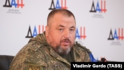 Михайло Філіпоненко – колишній в.о. начальника так званої «народної міліції (збройних сил)» бойовиків у Луганську. Також він представляв бойовиків у Спільному центрі з контролю і координації режиму припинення вогню (СЦКК).