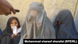 په ارزګان کې د یوې بېځایه شوې کورنۍ غړي
