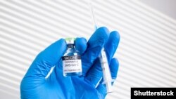 Люди, які мали серйозні побічні ефекти при першій дозі вакцини, не будуть вакциновані вдруге