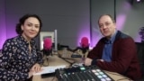 Valentin Pescaru este psiholog clinician expert și psihoterapeut. Are o experiență de peste 20 de ani în domeniu și mii de evaluări psihologice la activ. 