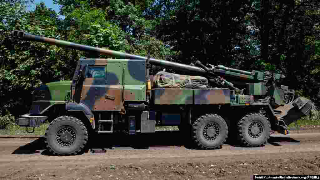 Самохідна артилерійська установка «Цезар» (Caesar) Збройних Сил України поблизу лінії фронту, Донецька область 