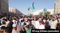 Массовые протесты в Нукусе.