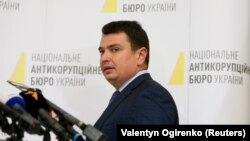 Директор Національного антикорупційного бюро України Артем Ситник під час брифінгу у Києві, 19 жовтня 2018 р.