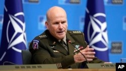 Зазначено, що до переліку потрапило озброєння, яке адміністрація президента США Джо Байдена ще не надала Україні