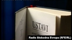Organizacije civilnog društva godinama ukazuju na potrebe da dođe do izmjena Ustava.