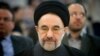 خاتمی سال ۹۶ هم دو هفته بعد از اعتراض‌ها تلویحاً واکنش نشان داد و سکوت یا تأخیر او درباره اعتراض‌های اخیر غیرمعمول نیست