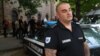 Лъчезар Колев по време на събиране на униформени полицаи пред презиентството в подкрепа на бившия вътрешен министър Калин Стоянов, 19 август 2024 г.
