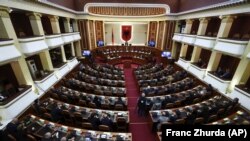 Albanski parlament 
