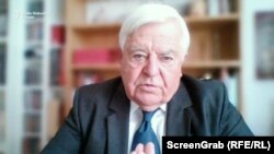 Поранешниот претседател на Словенија Милан Кучан.
