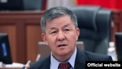 Исмаил Исаков. Архивдик сүрөт.