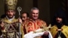 Milyarder Samvel Karapetyan Erməni Apostol Kilsəsinin Eçmiədzindəki baş kafedralında Milad mərasimində iştirak edir. 2015