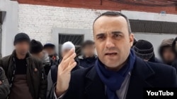 Izzat Amon täjik migrantlarynyň hukuklaryny goraýjy
