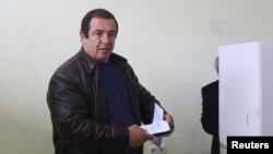 Գագիկ Ծառուկյան, արխիվ