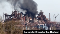 Удень 4 травня міська влада Маріуполя повідомила, що втратила зв’язок із українськими військовими, які захищають «Азовсталь»