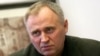 М. Статкевіч: “Не выключаю, што іх катуюць”