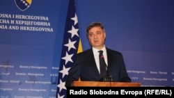 Čudi ignorantski stav jedne članice EU: Denis Zvizdić