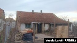 Još uvek ne znaju šta će biti sa njihovim domom: Kuća u kojoj živi porodica Pejić