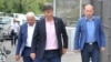 Medojević (u sredini) štrajkuje glađu u zatvoru u Spužu