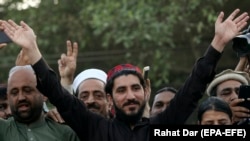 د ۲۰۱۸ز کال په اپرېل کې منظور پشتين په لاهور کې د یوې جلسې په مهال