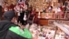 Прага відзначає Різдво: у центрі міста ярмарки та святкова атмосфера