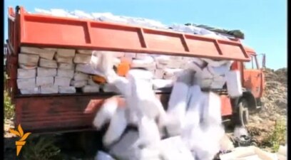 Во Русија се уништува храна шверцувана од Запад