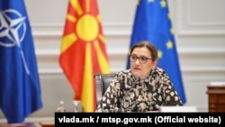 министерката за труд и социјална политика Јованка Тренчевска