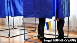 Процес тимчасової зміни місця голосування, який тривав від 24 травня, завершився 15 липня