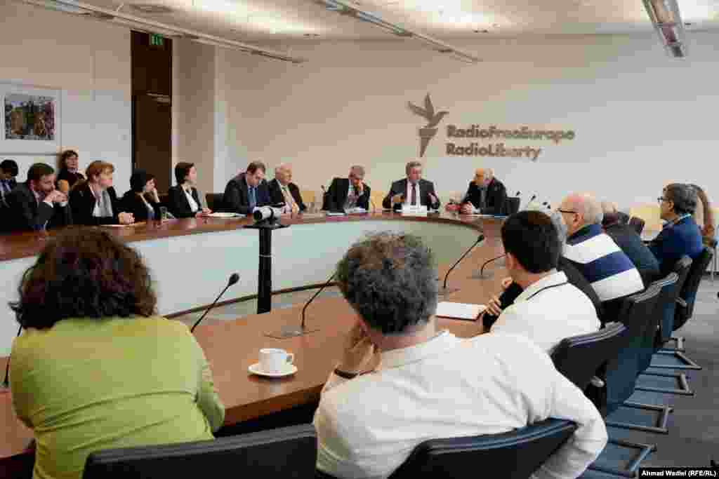 საქართველოს საპარლამენტო დელეგაციასთან შეხვედრა ვაცლავ ჰაველის სახელობის საკონფერენციო დარბაზში.