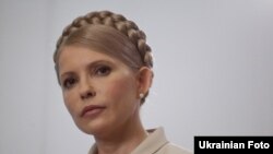 Лідер БЮТ Юлія Тимошенко на прес-конференції з приводу 100 днів діяльності нової влади, 4 червня 2010 року
