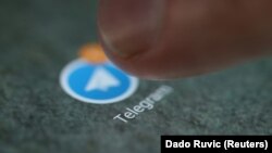 Засновник білоруського каналу «Гаюн» Антон Матолька 5 лютого повідомив про злам бота