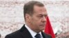 Медведев: Европските политичари сакаат да ја донесат војната на своја територија