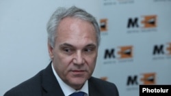 Հայաստանում ԳԴՀ դեսպան Մաթիաս Քիսլեր, 22-ը նոյեմբերի, 2016 թ․ 