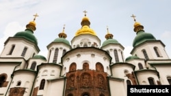 До переліку, серед інших об’єктів, увійшла трапезна на території заповідника «Софія Київська», де плануються ремонтно-реставраційні роботи 